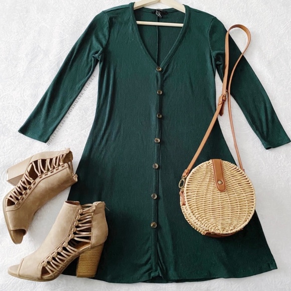 Forever 21 Dresses & Skirts - Sold